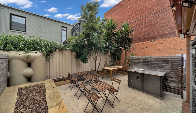 113 Hoddle