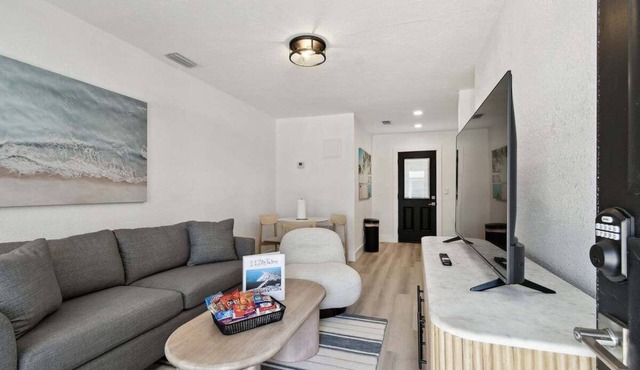 117 127th Ave E Unit 3