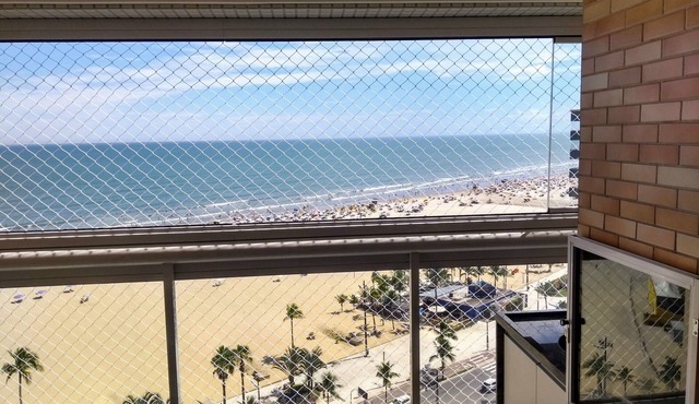 118 - Seafront apartment, barbecue + Wi-Fi + swimming pool!