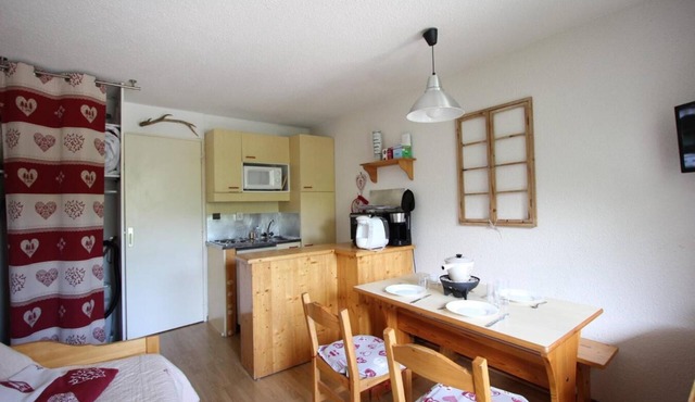 12nd floor, balcony, tv, 19m², Chamrousse