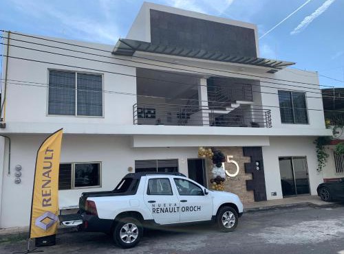 15 AVENIDA