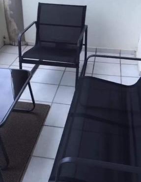 15 uvongo square holiday home