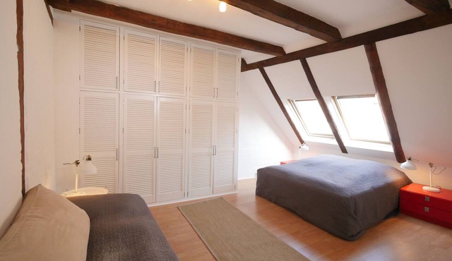 150m2 Direct Inner City Flat