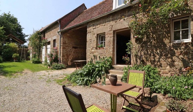 15th Century Historic House with Garden in La Carneille