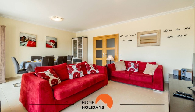 #160 V3 Vila Branca 92 by Home Holidays
