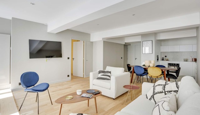 169 Suite W - Elegant Apartment in Paris