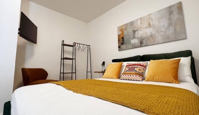 169Home - Central Comfort by the Coast