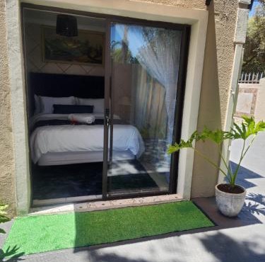 17 Byvanger Luxury Home Deluxe Queen Suite Room 1