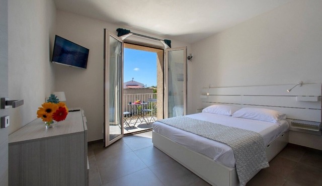 18 Degrees Apartments - Holiday Home Stagnone of Marsala