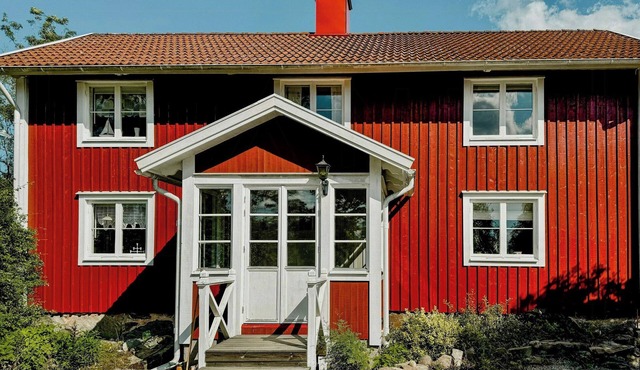 1800s holiday home near Åsnen and national park