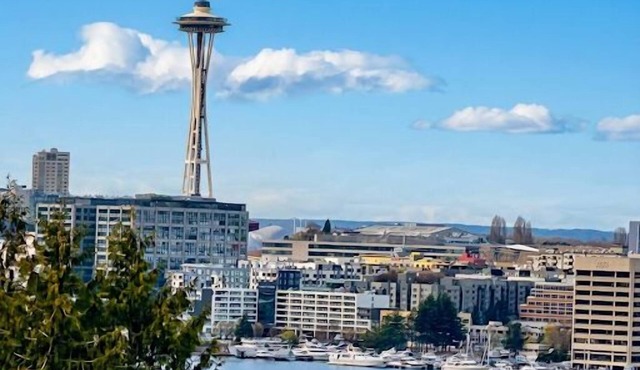 180° Space Needle, downtown, lake, mountains, modern luxury, EV charger