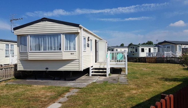184 Unity Resort Brean