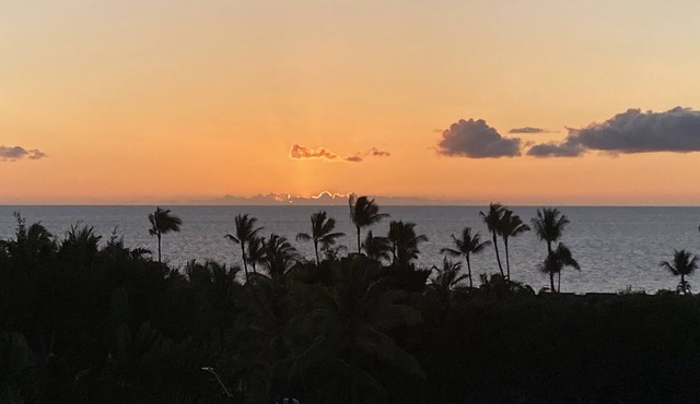 189 per nt Summer Sizzle! 5 Star Luxury on the Big Island, AC available.