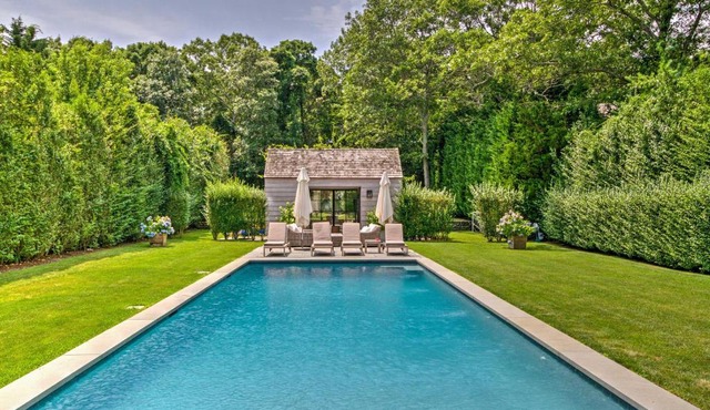 1890s East Hampton Farmhouse in Amagansett Area!