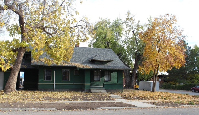 1906 Craftsman home!