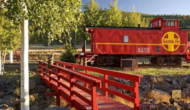 1929 authentic Caboose Suite #1