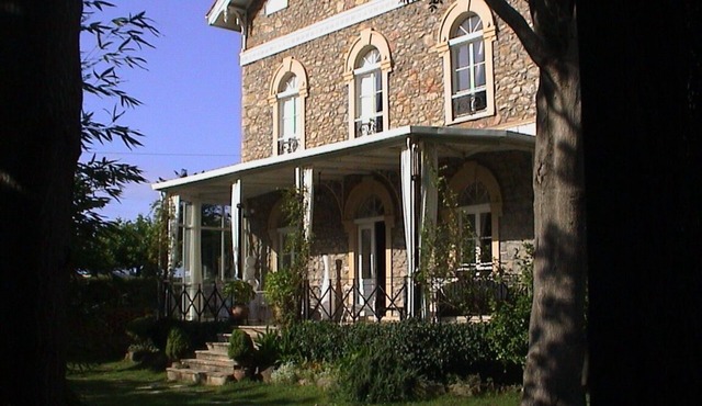 19C charming & large house, sea views, beach at 150m, private garden