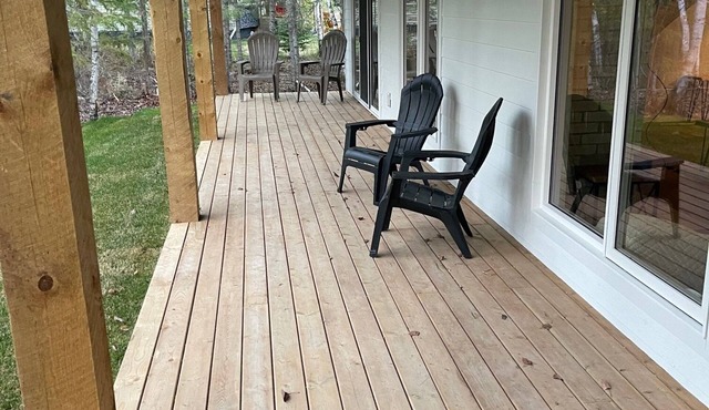 19TH HOLE on the 13th of Granite Hills, HOT TUB large luxury cabin, Sleeps 14+