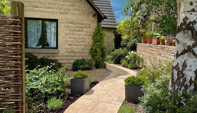 1A Erneston Crescent, Corsham