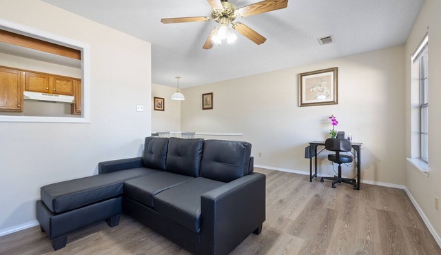 1bed 1 bath kitchen to relax and rest your head