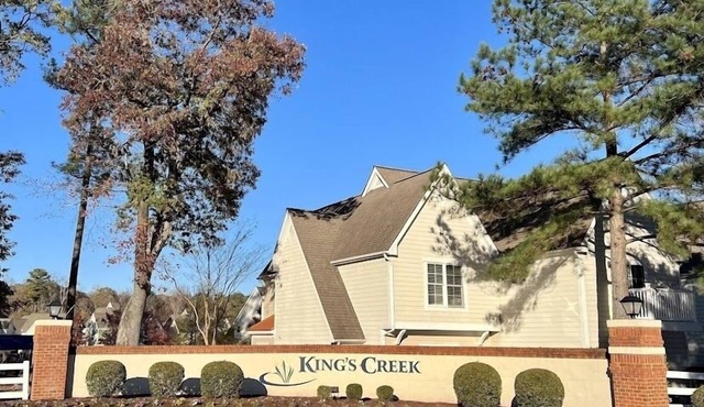 1BR 1BTH - Family of 4 - Resort Stay 5 min from Bush Gardens & Water Country USA
