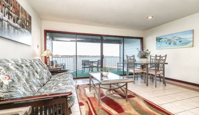 ☘1BR❤️InSuite Jacuzzi☀️Waterfront⛱Sunrise Balcony⭐