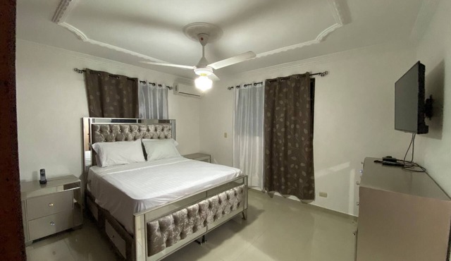 1DR Charming 3-Bedroom Retreat Santo Domingo
