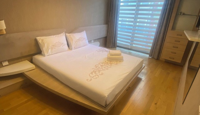 2+1 Modern Flat in Ortaköy Amazing 2-bedroom apartment with AC in Istanbul