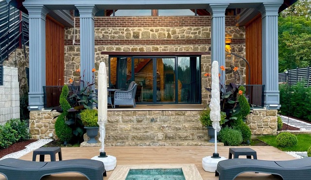 2+1 Private Pool-Fireplace-Sauna 5 Person Stone Villa House in Sapanca Unluce
