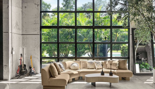 2.5-Acre Modern Industrial Estate Tennis, Gym, Pool, Pickle Ball, Hot Tub, Bocce