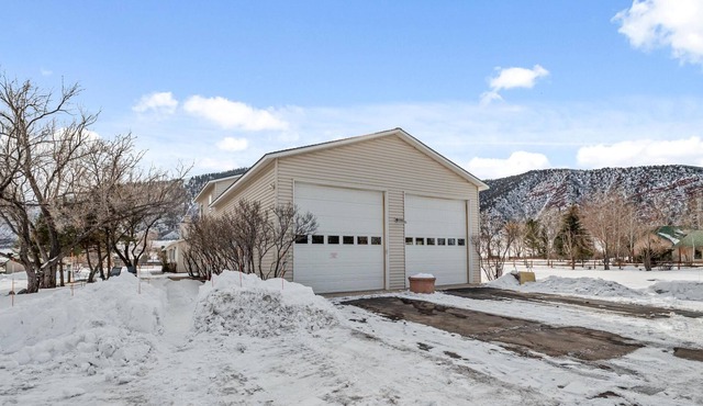 2 Acre Remodel WalkTo Willits