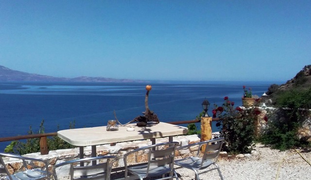 2 apartments - waterfront - private place to swim - divided terraces