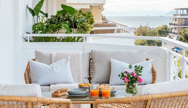 2-BDR SV Elegance Luxury Apt with Shared pool