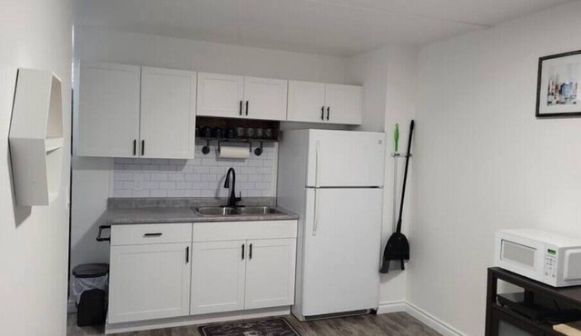 2 bdrm apt 716 23a Ave n Cranbrook BC unit Bn