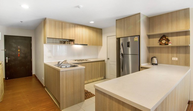 2 Bed/2 Bath Apartment/Biggest Pool/WiFi