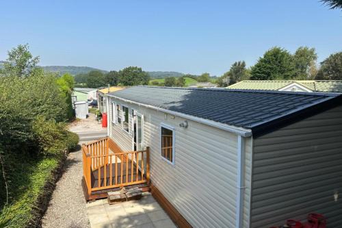 2 Bed Caravan-Sleeps 6-Pet Friendly