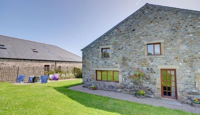 2 Bed in Tosside Near Settle (oc-ds098)