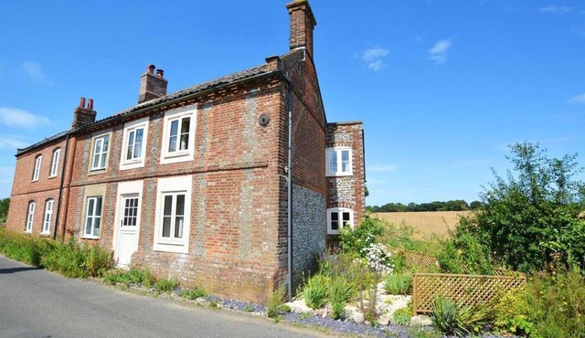 2 Bed in Bodham (oc-1660)