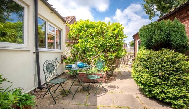 2 Bed in Briston (oc-s30561)