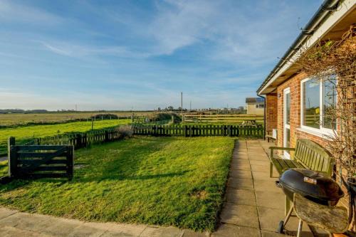 2 Bed in Eccles-on-Sea oc-a27194