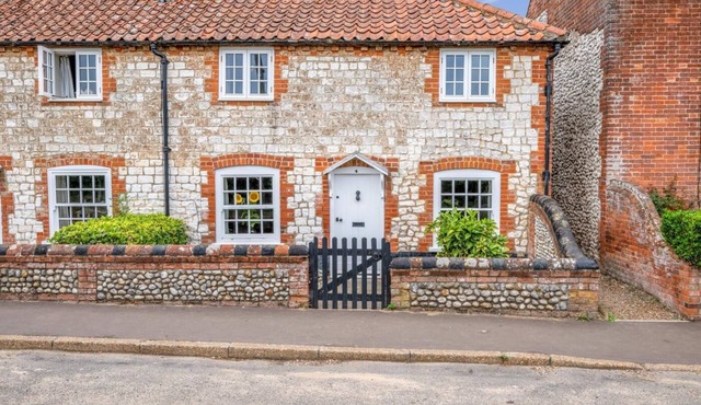 2 Bed in Burnham Overy Staithe (oc-p30460)