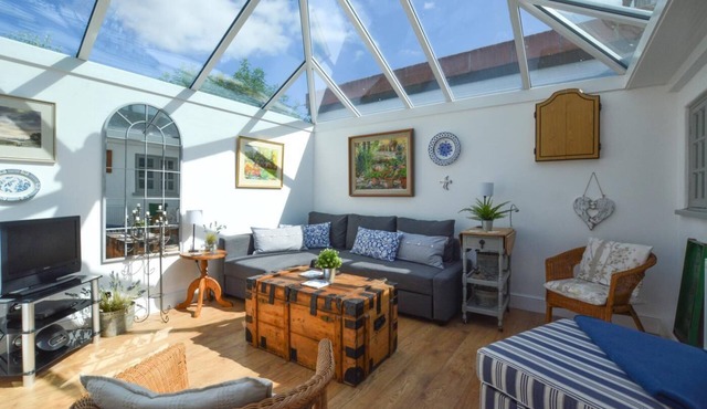 2 Bed in Stiffkey (oc-1892)