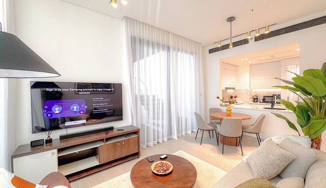 2 Bed, Private Pool, Big Terrace, Solysian Stay