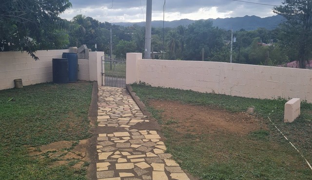 2 Bed Retreat Overlooking the River in Linstead. St.Catherine
