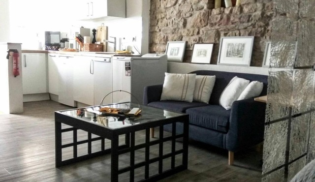 2-bed studio - historical charm and design - Living in History,