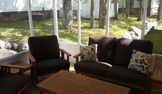 2 Bedroom 1 Bath, Indoor Pool, Tennis Court, Game Room, Basketball, Trout river