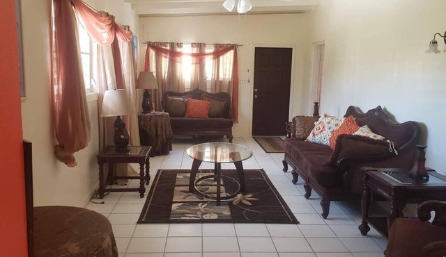 2 Bedroom 2 Bathroom House Centrally Located