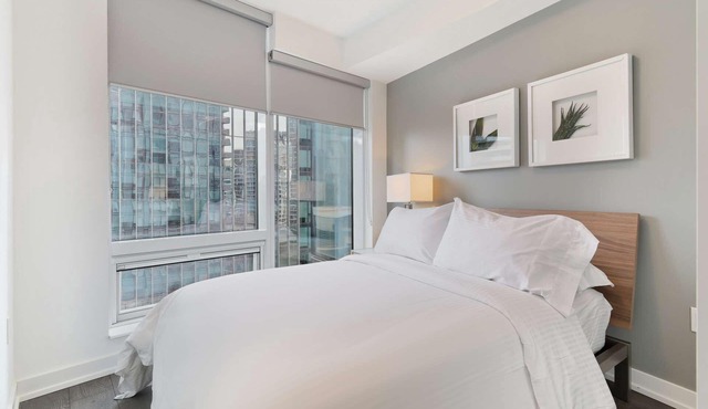 2 Bedroom/2 Bathroom Suite