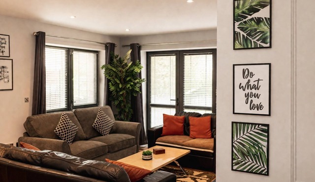 2 Bedroom Accessible Step-Free Central
