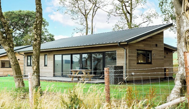 2 bedroom accommodation in Gatehouse of Fleet, near Kirkcudbright
